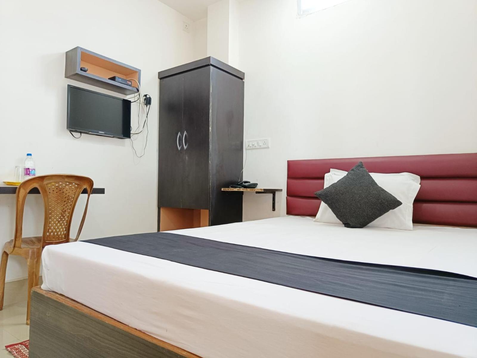 Hotel Executive Inn Hailakandi Zewnętrze zdjęcie